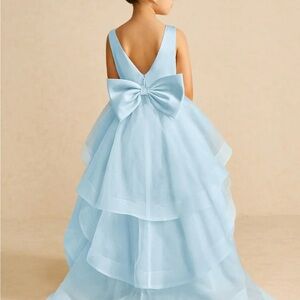 Elegant Blue Layered Flower Girls Dress - Formal Wear